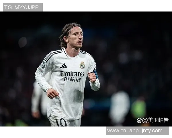 西媒报道莫德里奇希望在皇马退役并主动提出多种降薪方案